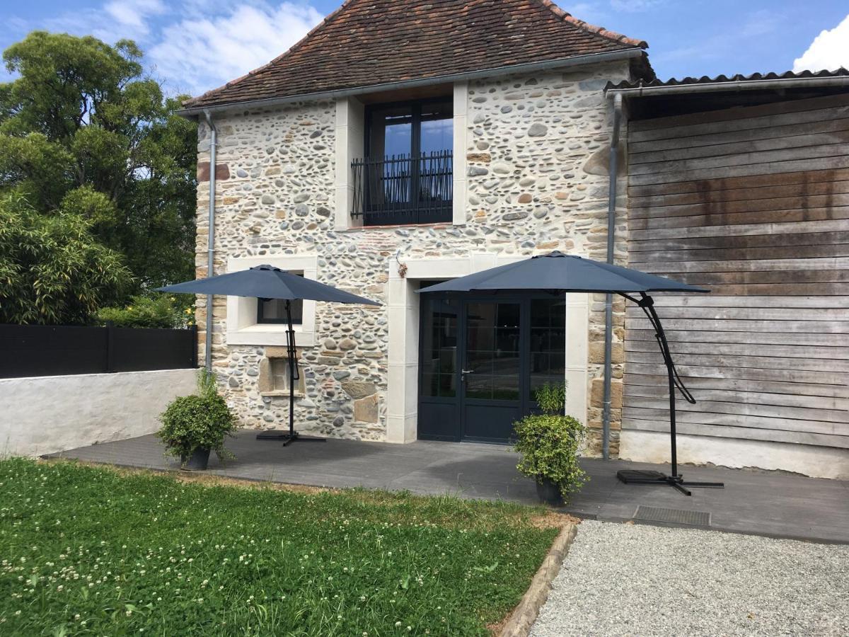 Gite Petitou Jasses Exterior foto